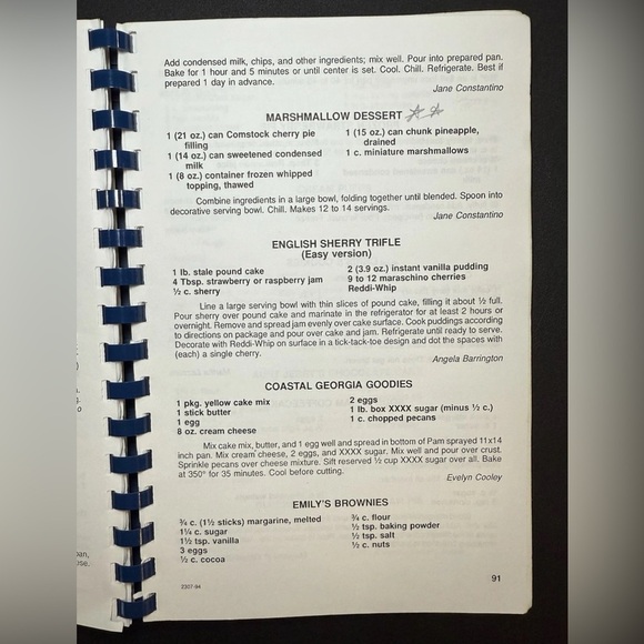 Vtg ST. Mary's School Parish Community Classy Cookin COOKBOOK 1995 Rochester NY - Picture 6 of 6